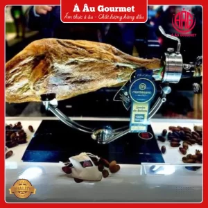 Đùi heo muối Iberico Bellota Montesano có xương thuần chủng 100% 48 tháng KG đùi sau